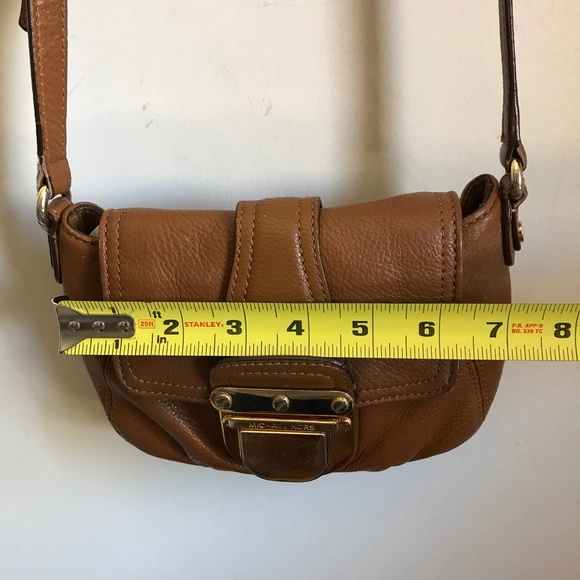 Michael Kors Crossbody Bag - Picture 5 of 8
